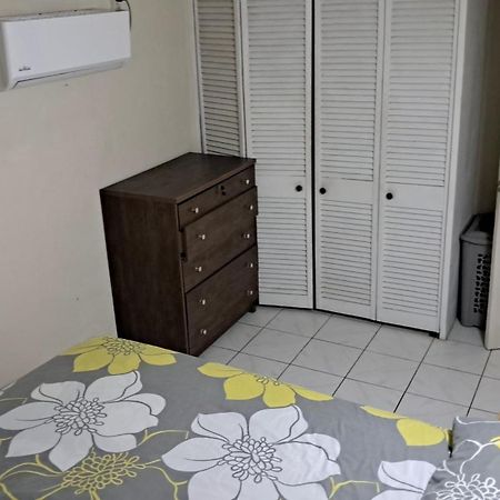 Ferienwohnung Rain Bridgetown Exterior foto
