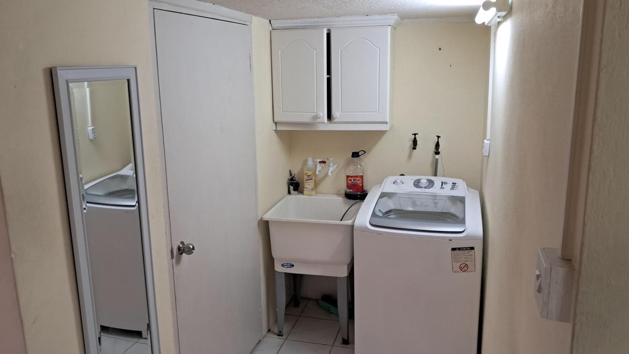 Ferienwohnung Rain Bridgetown Exterior foto